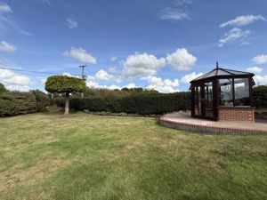 Photo 19- click for photo gallery